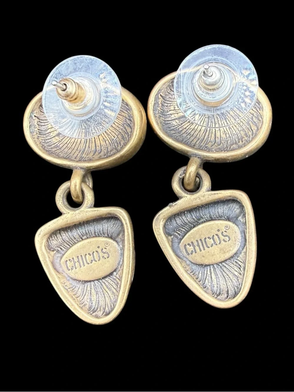 Chicos Red Enamel Drop Earrings - Elegant Gold-Tone Design - Picture 3 of 4